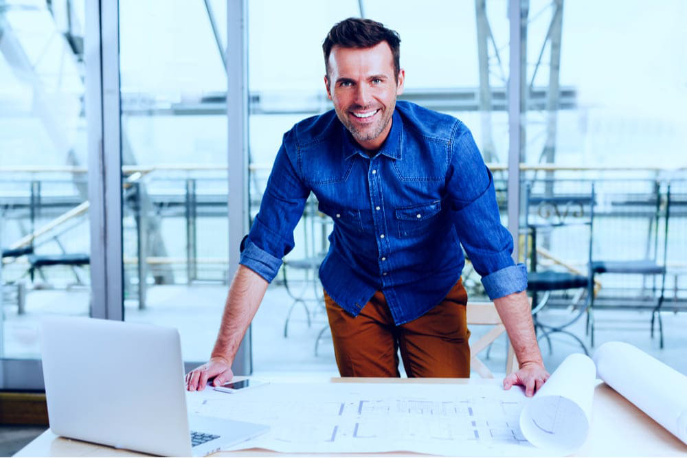 آرشیتکت به چه کسی گویند؟